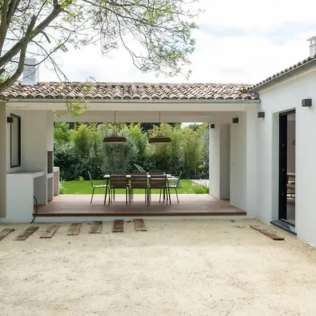Maison Neuve Confort Avec Piscine Chauffee Villa